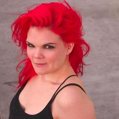 The Redhead Bedhead, Sex Educator and Toy Reviewer Extraordinaire, Chats with Betty