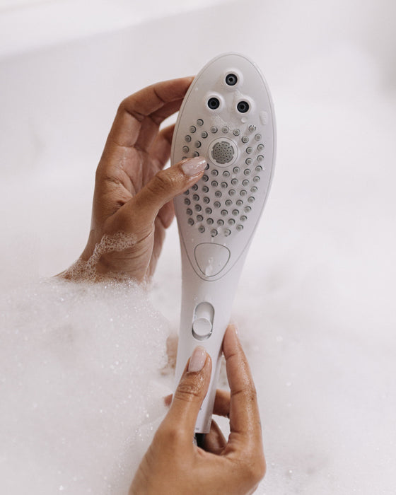 Womanizer Wave Water Pulsing Shower Masturbator (White)