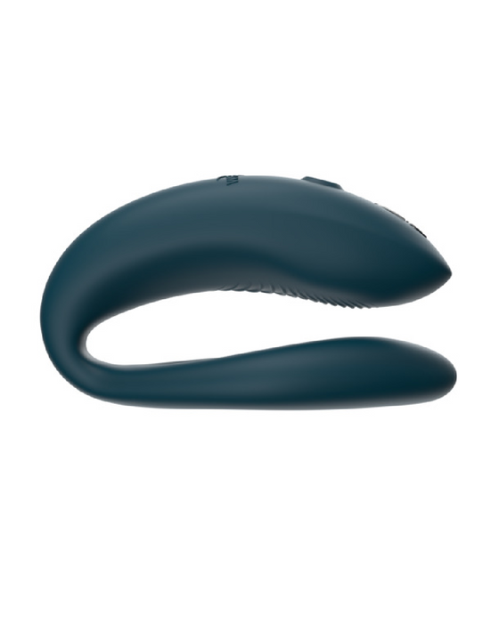 An ergonomic wireless We-Vibe Sync O Hands-Free Wearable Couples Vibrator - Green in a sleek, modern design with app control.