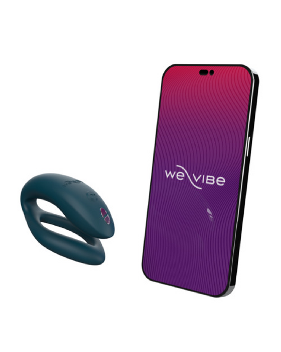 We-Vibe Sync O Hands-Free Wearable Couples Vibrator - Green with app control interface displayed next to a waterproof wearable device.