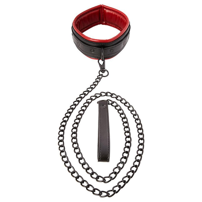 Saffron Leash and Collar Set Vegan Leather by Sportsheets details of the chain coiled up