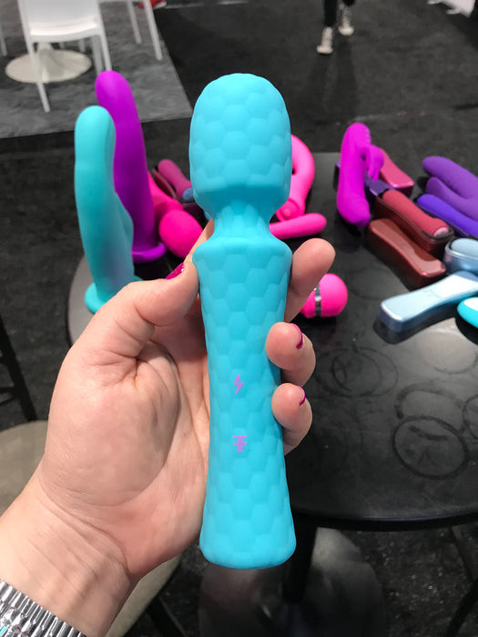 FemmeFunn Ultra Wand Silicone Waterproof Vibrator - Blue held in a hand